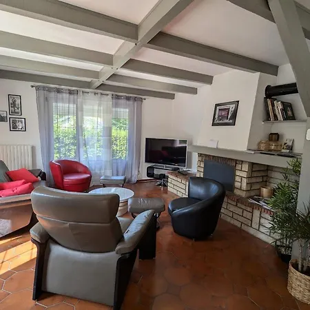 Maison Spacieuse Avec Jardin Prive Et Wifi, Proche Epinal - Fr-1-589-681 度假居 Dinozé